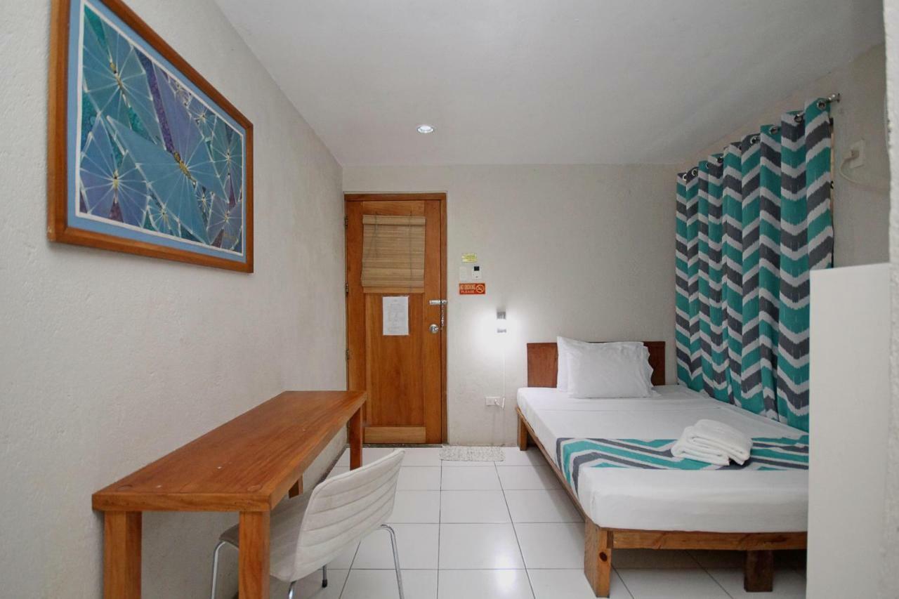 Mr Holidays Hotel Balabag (Boracay) Exterior foto